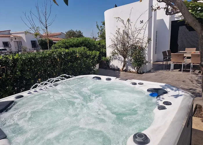 Villa Cala Llarga Beach